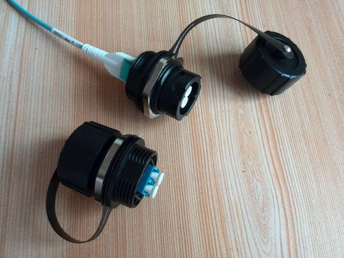 Splitter , Pigtials, Fiber Connection